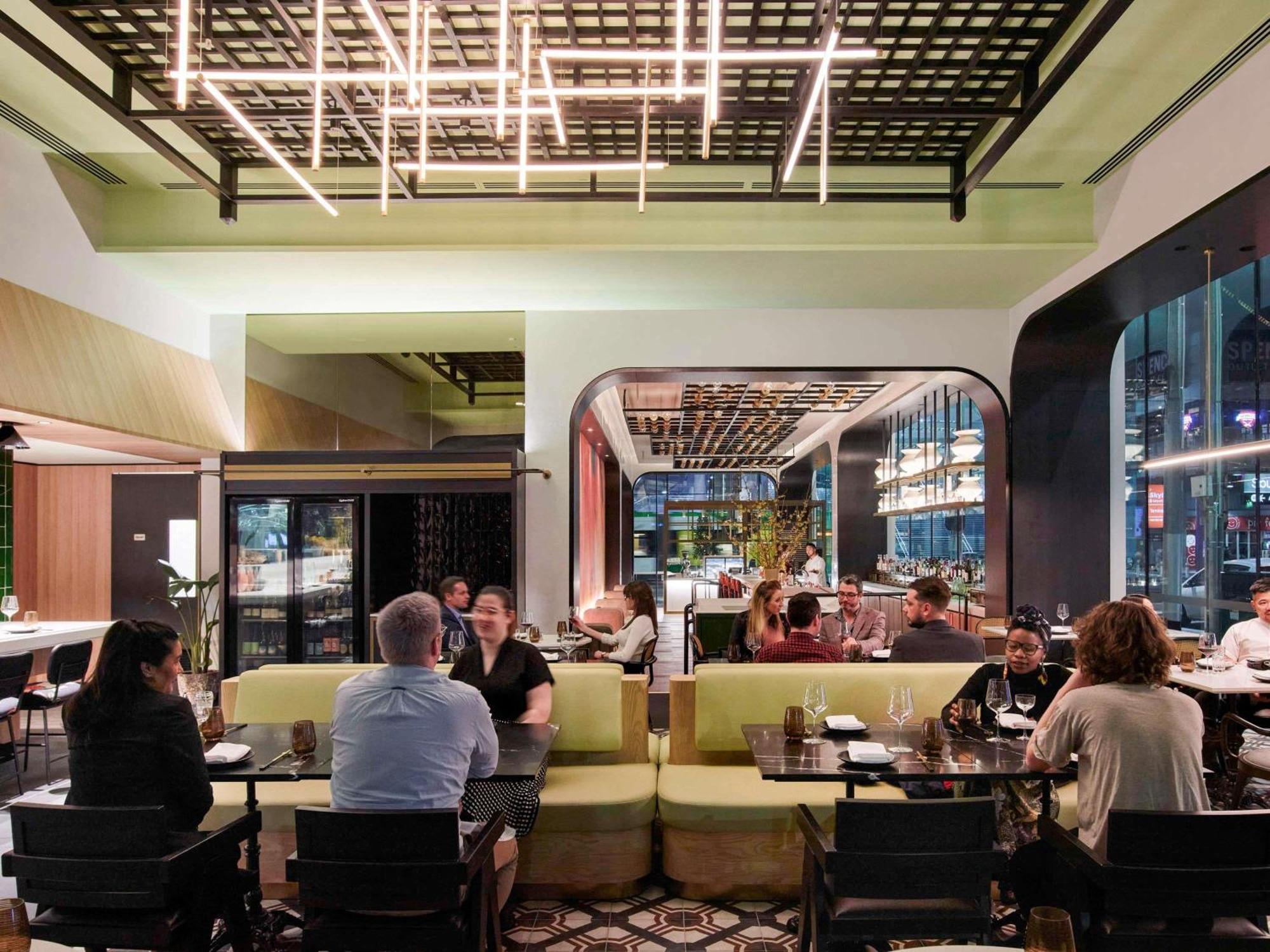 Movenpick On Spencer Hotel Melbourne