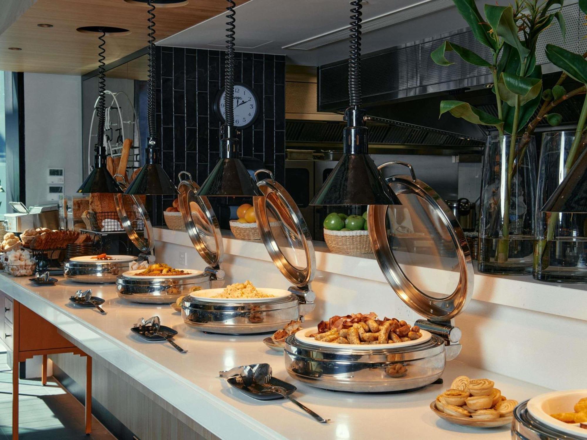 Movenpick On Spencer 4* Melbourne