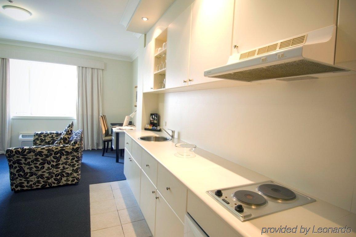 Collins Aparthotel 4*