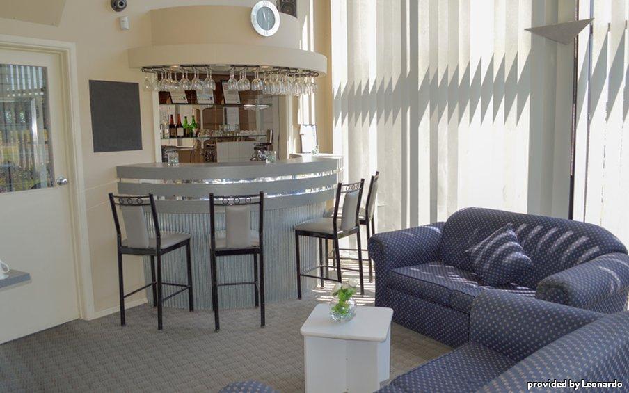 Mahoneys Motor motel 3*