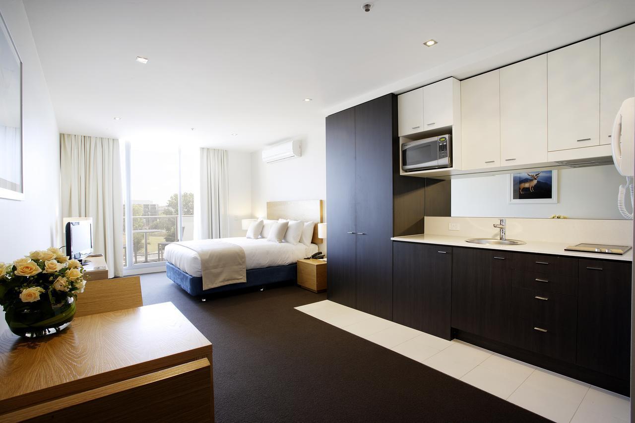 Amity 4* Melbourne