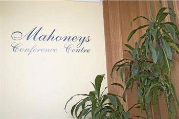 Mahoneys Motor motel 3*