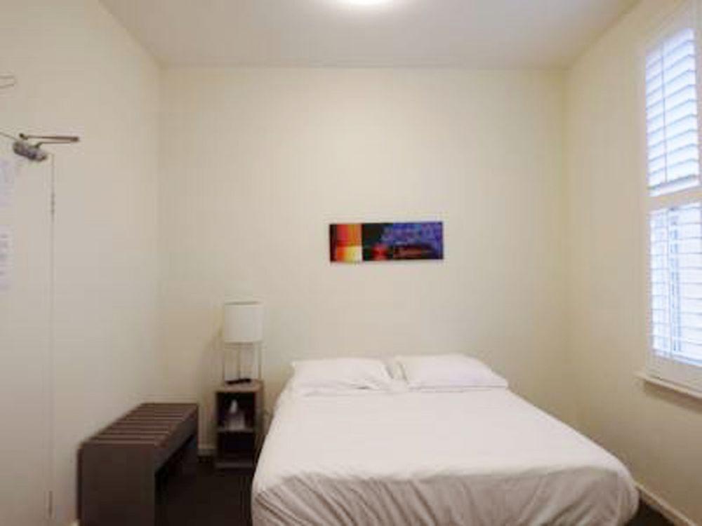 Naughtons Hotel Hotel Melbourne