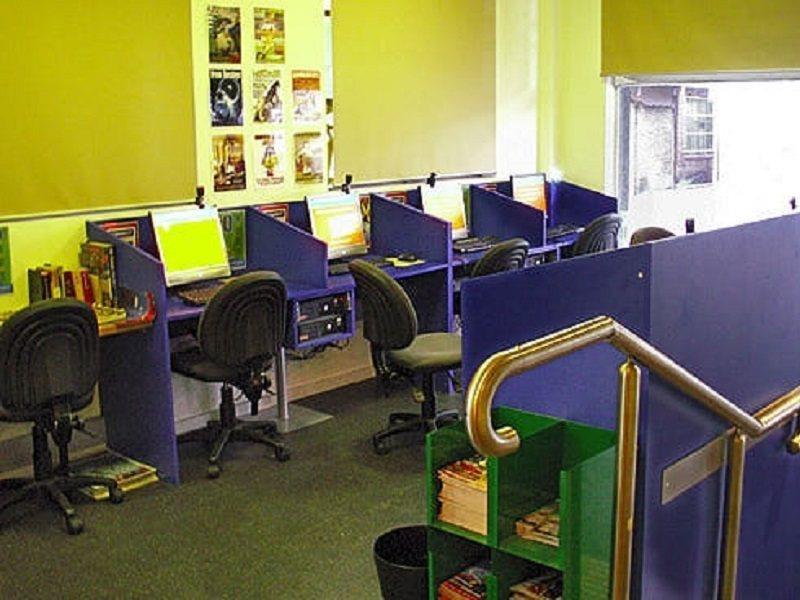 Nomads Backpackers Hostel