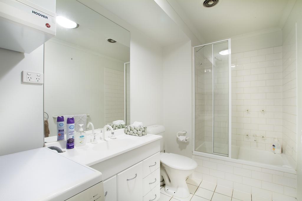 Exclusive Stays - Yarra Condos Apartment