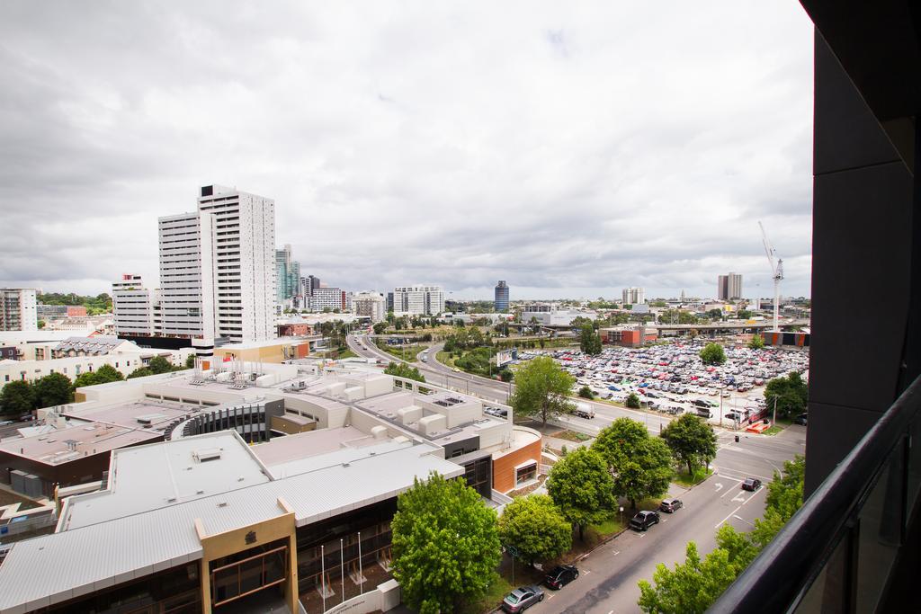 Exclusive Stays - Yarra Condos