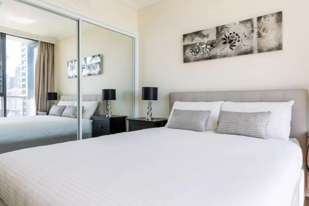 Apartment 88 *