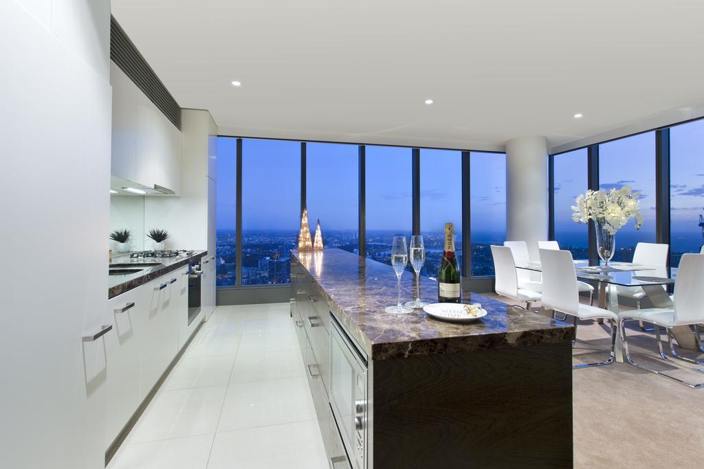 Platinum Luxury Stays At Freshwater Place Melbourne
