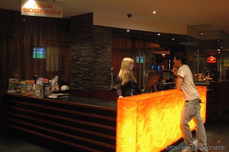 Nomads Backpackers * Melbourne