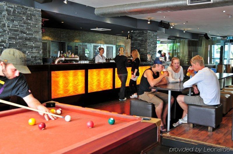 Hostel Nomads Backpackers *