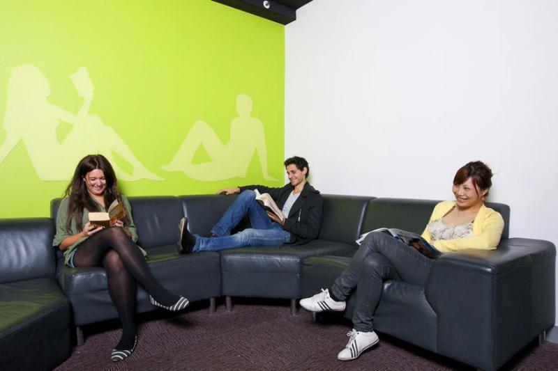 Hostel Space *