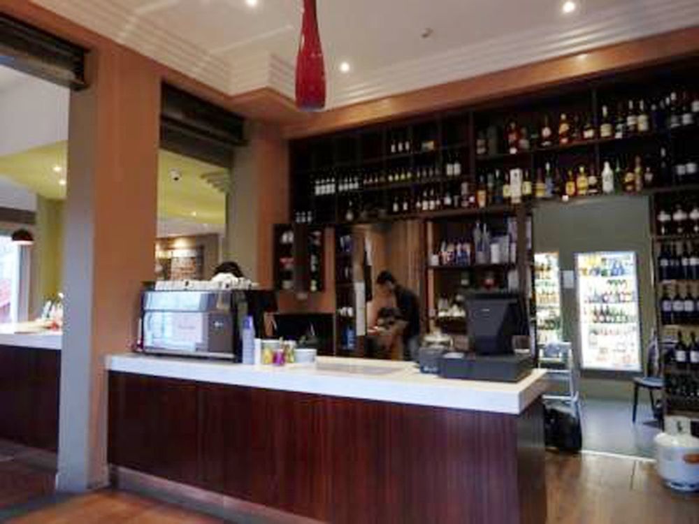 Naughtons Hotel Hotel