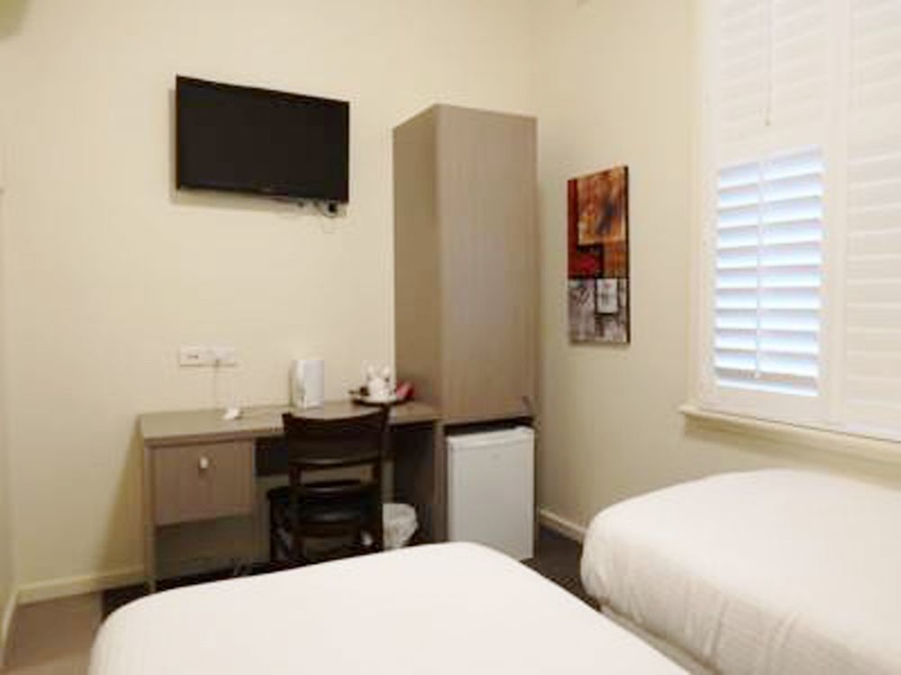 Naughtons Hotel Hotel 3*