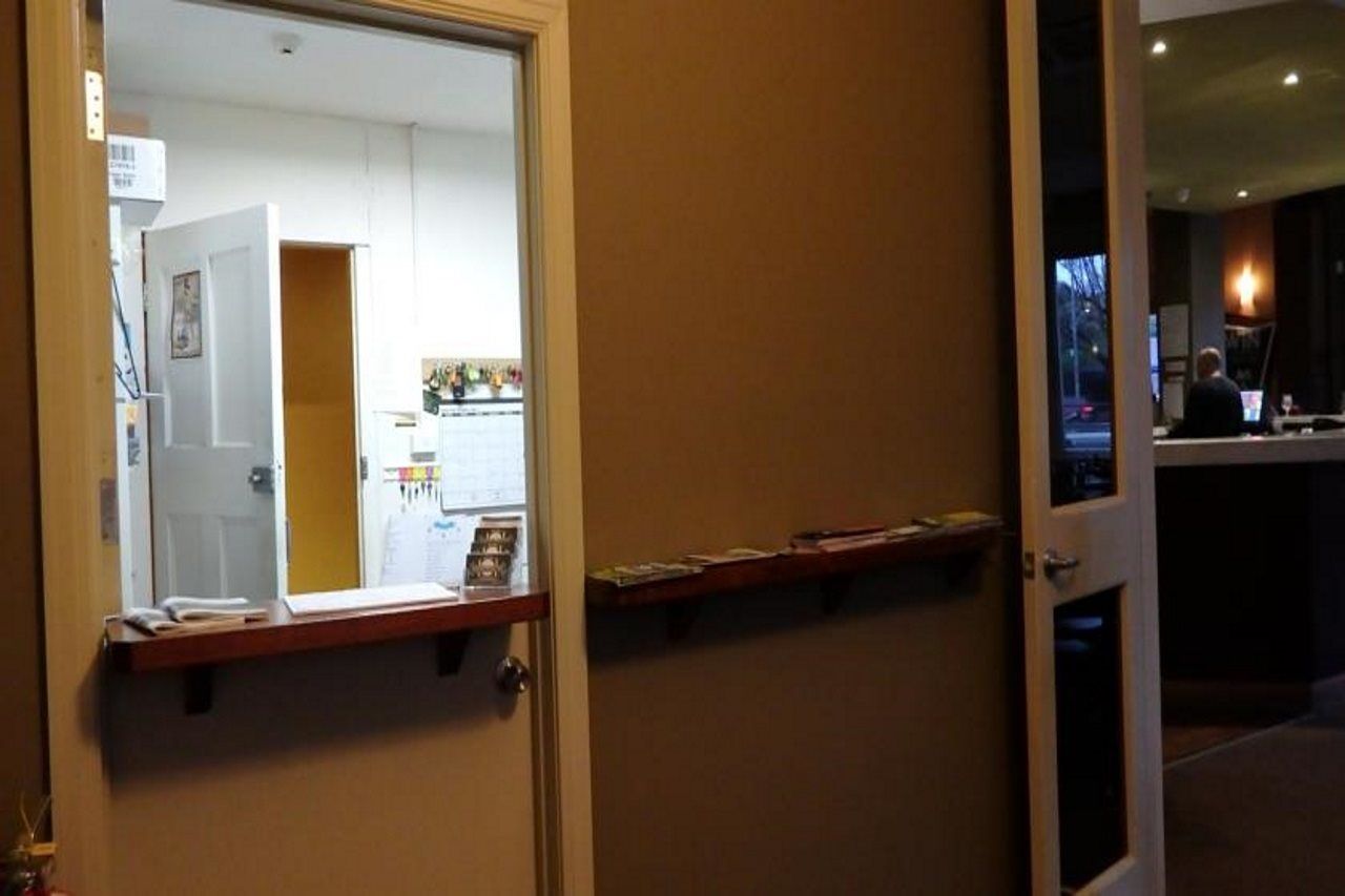 Naughtons Hotel 3* Melbourne