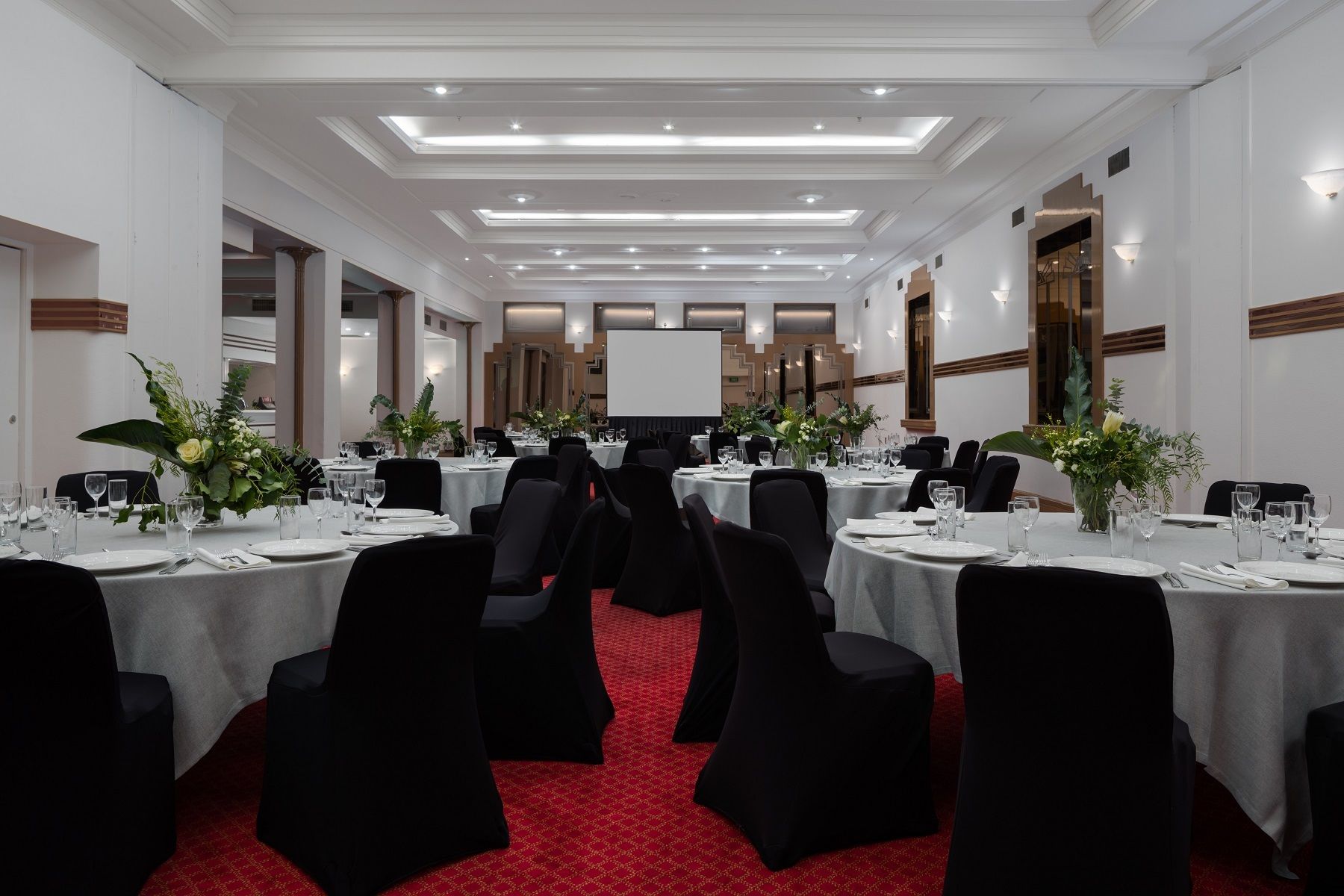 The Victoria Hotel 3*