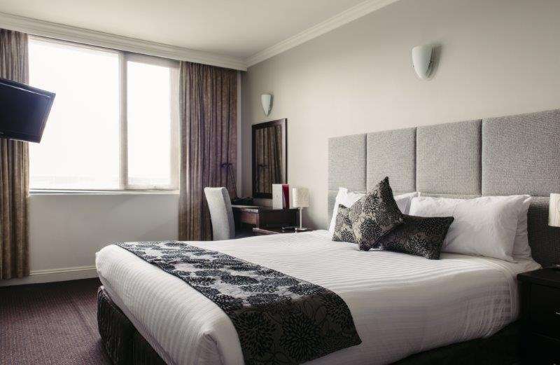Hotel Crowne Plaza Carlton By Ihg 4*