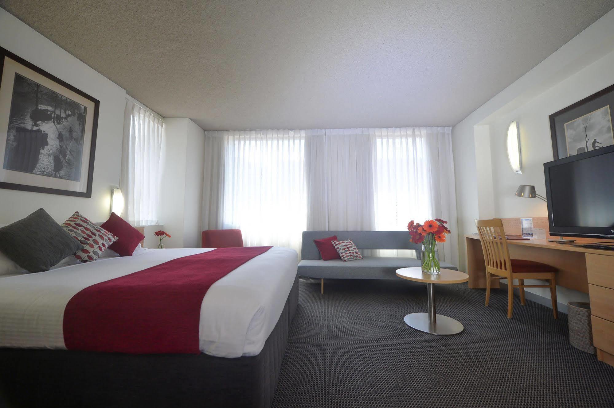 Hotel Lancemore Crossley St. Melbourne