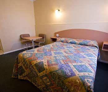 Motel Parkville