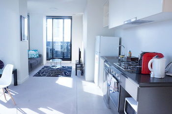Winston 4* Melbourne
