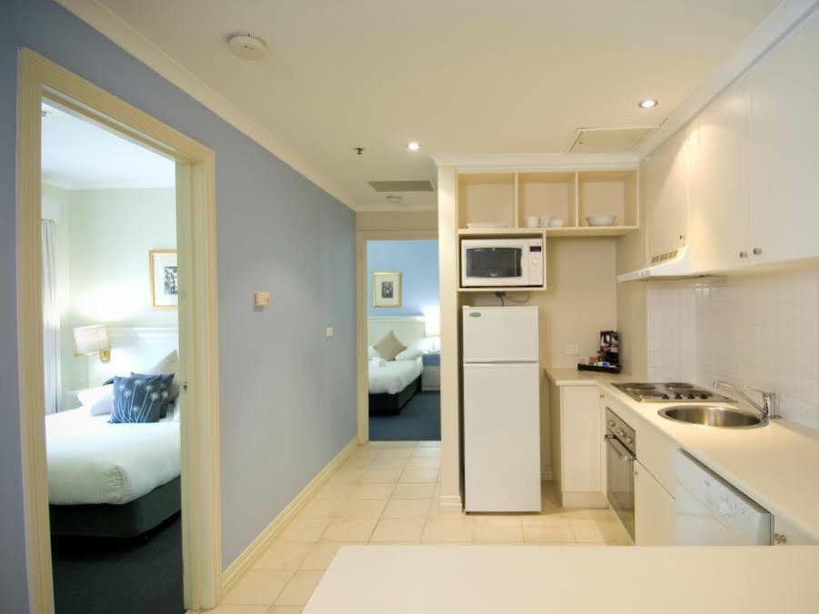 Collins Aparthotel 4*