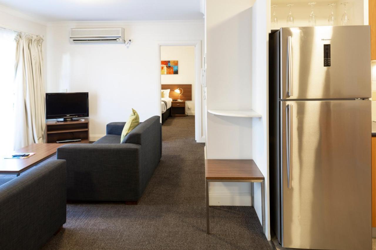 Amazing Accommodations: St Kilda Aparthotel
