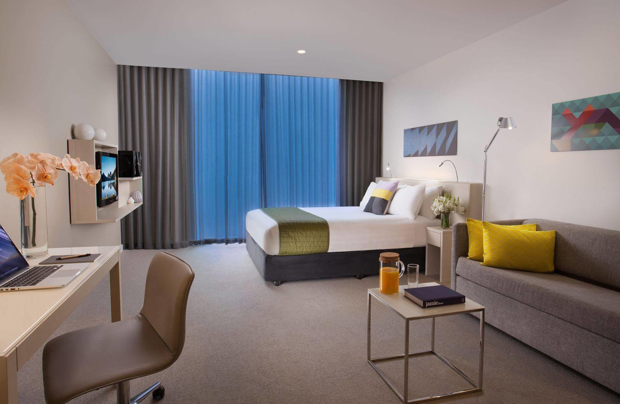 Aparthotel Citadines On Bourke 4*