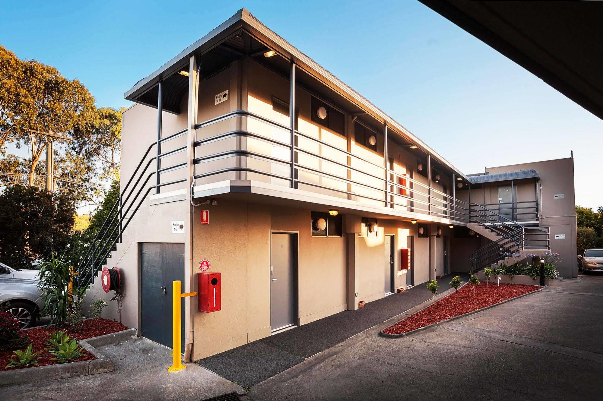 Mahoneys Motor motel Melbourne