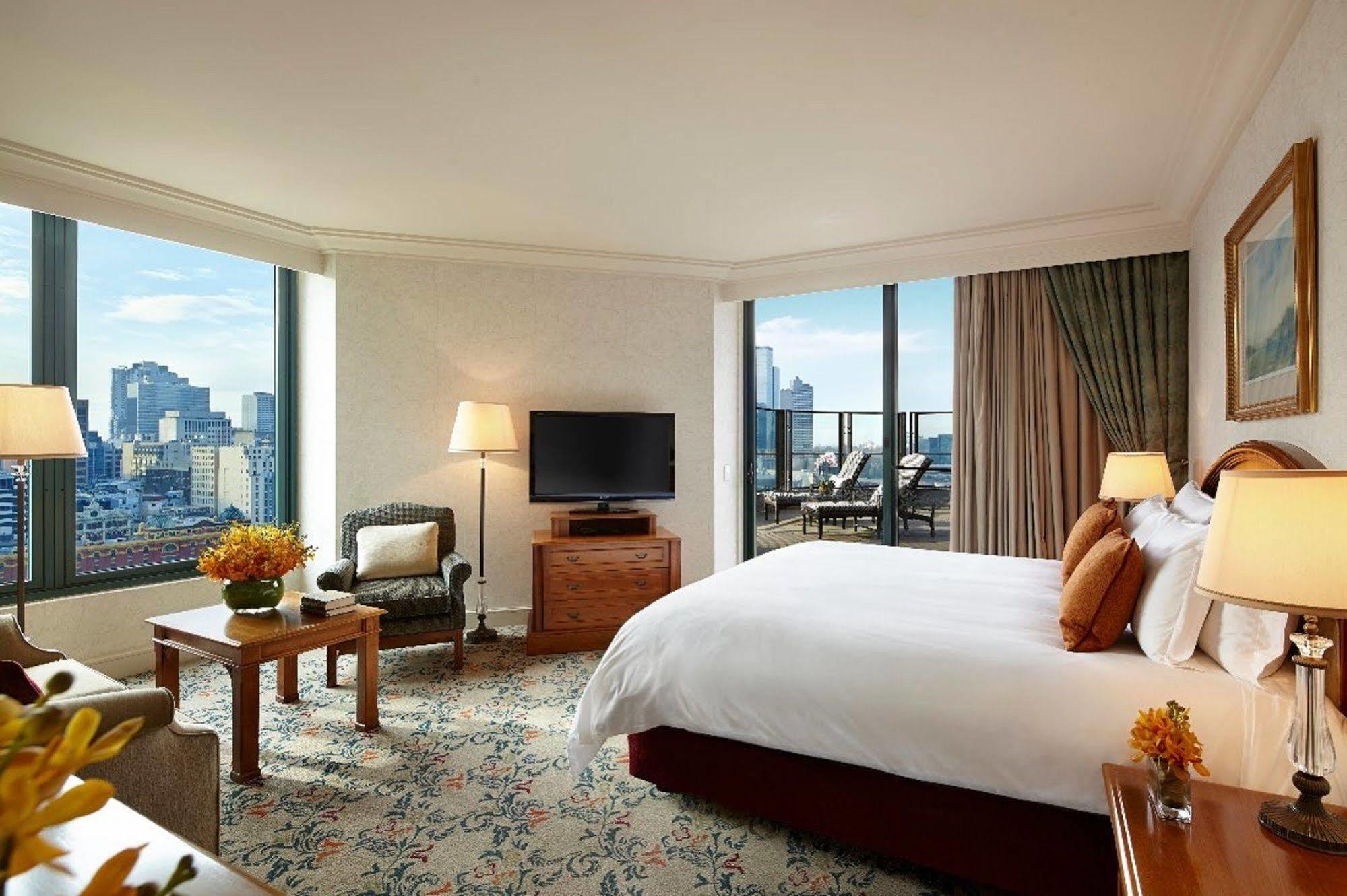 The Langham 5*