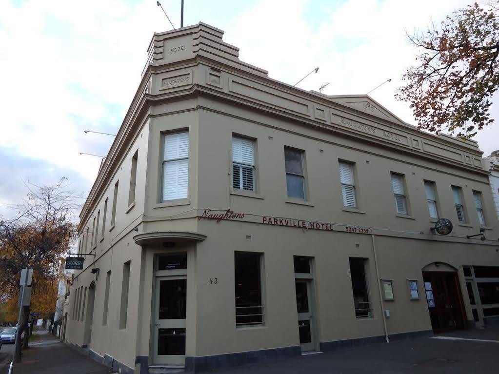 Naughtons Hotel Hotel 3*