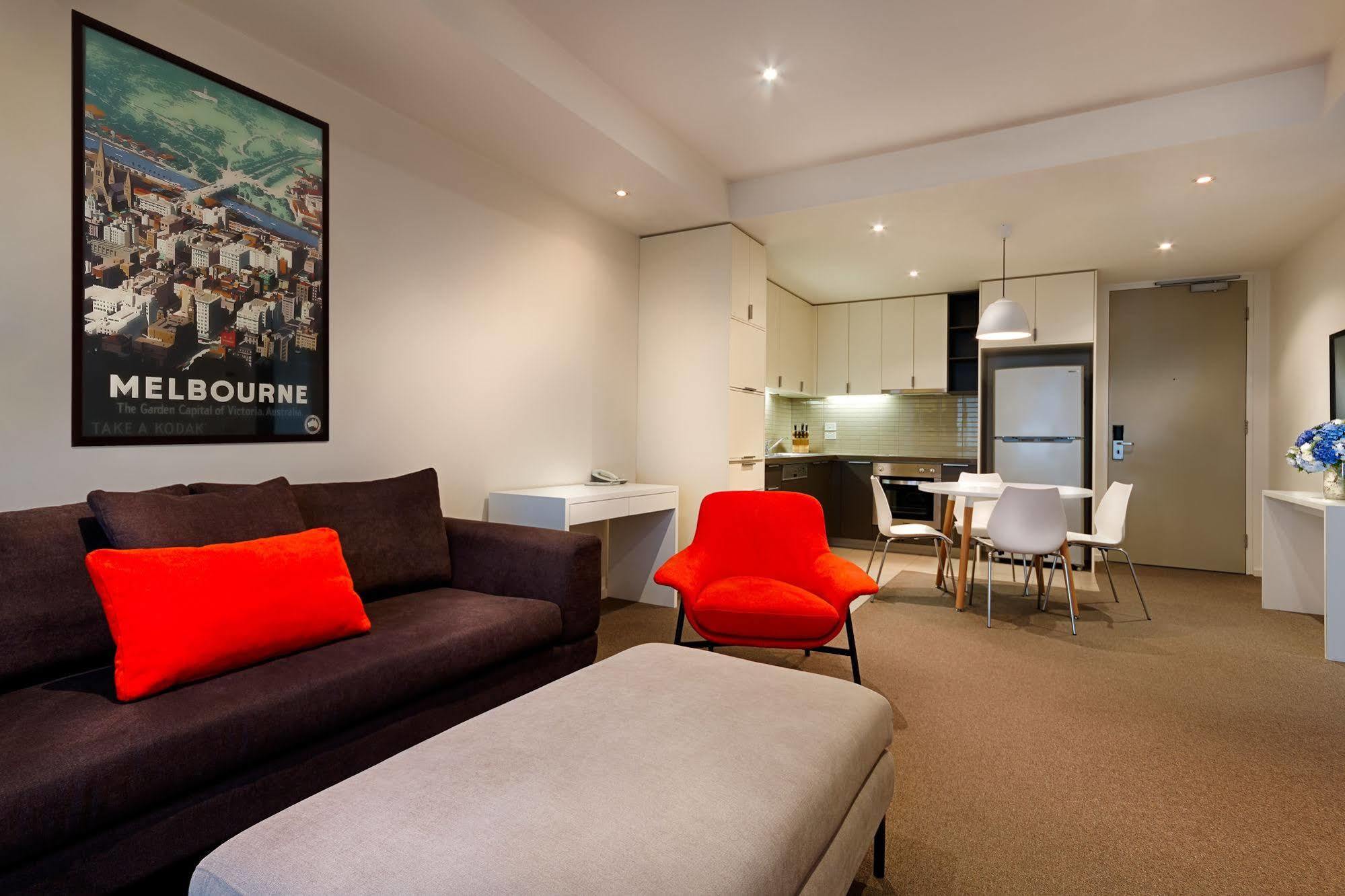 Caroline Serviced Brighton Aparthotel Melbourne