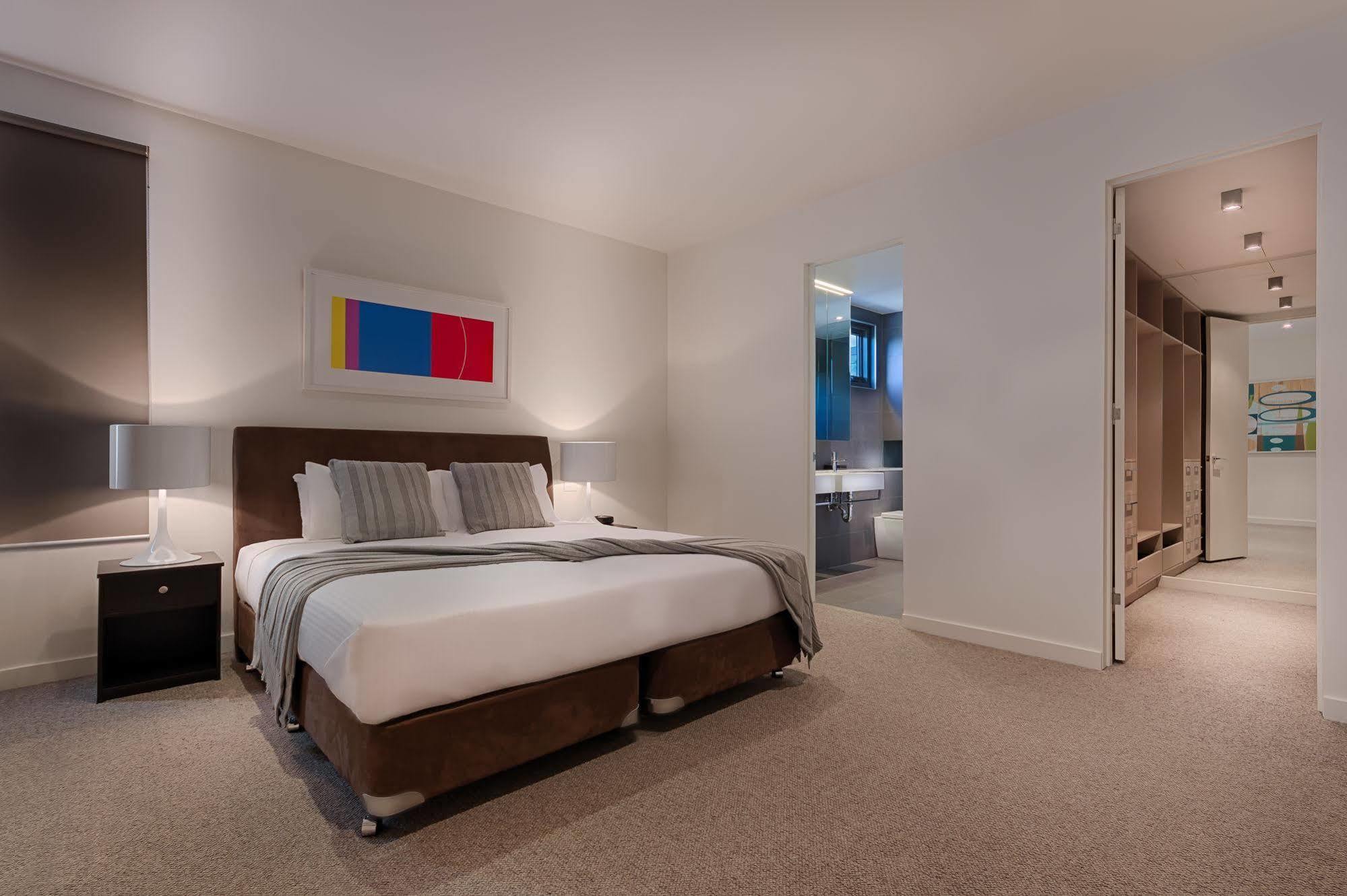 Caroline Serviced Brighton 4*
