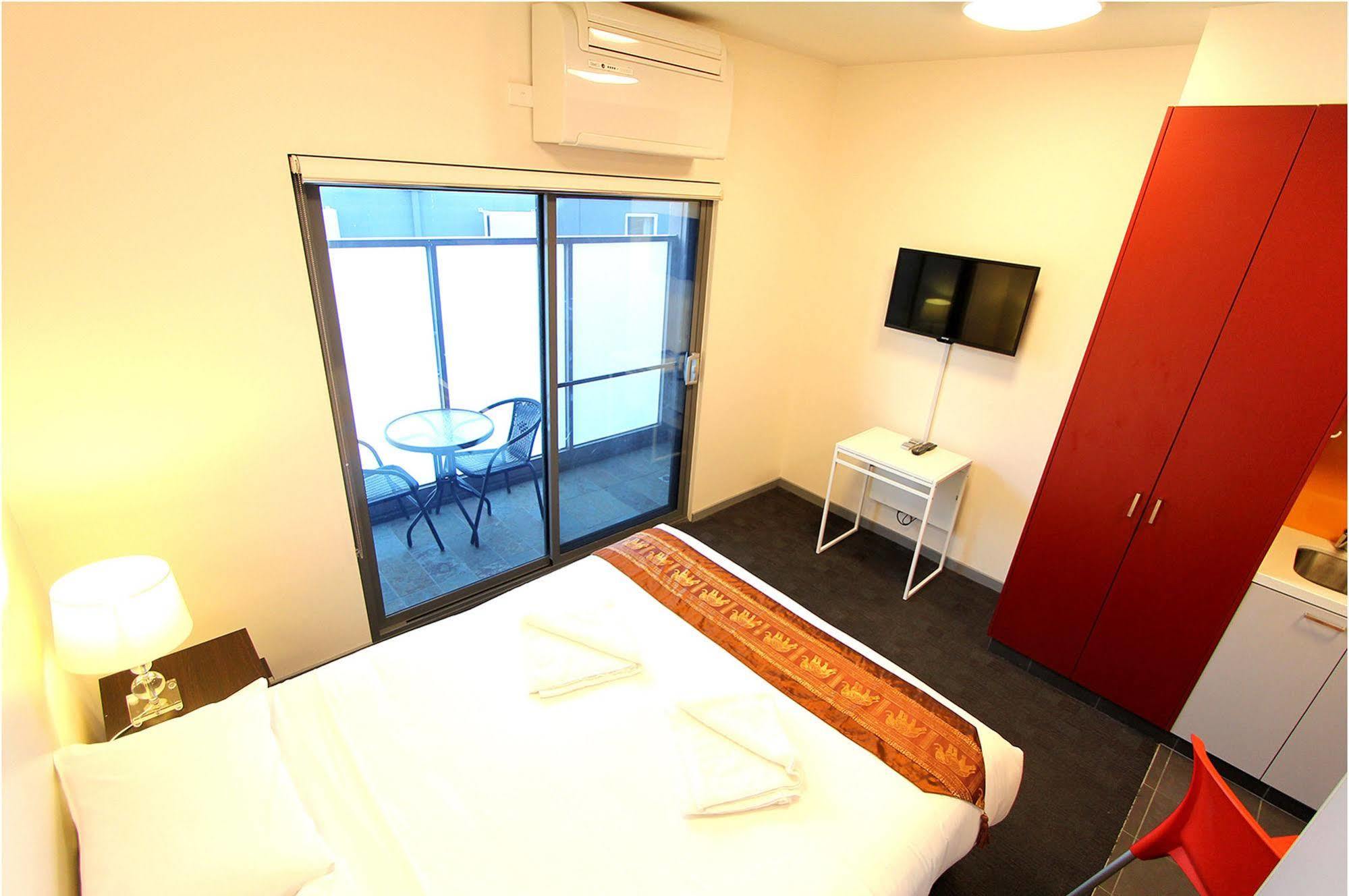 Aparthotel Alston 4*