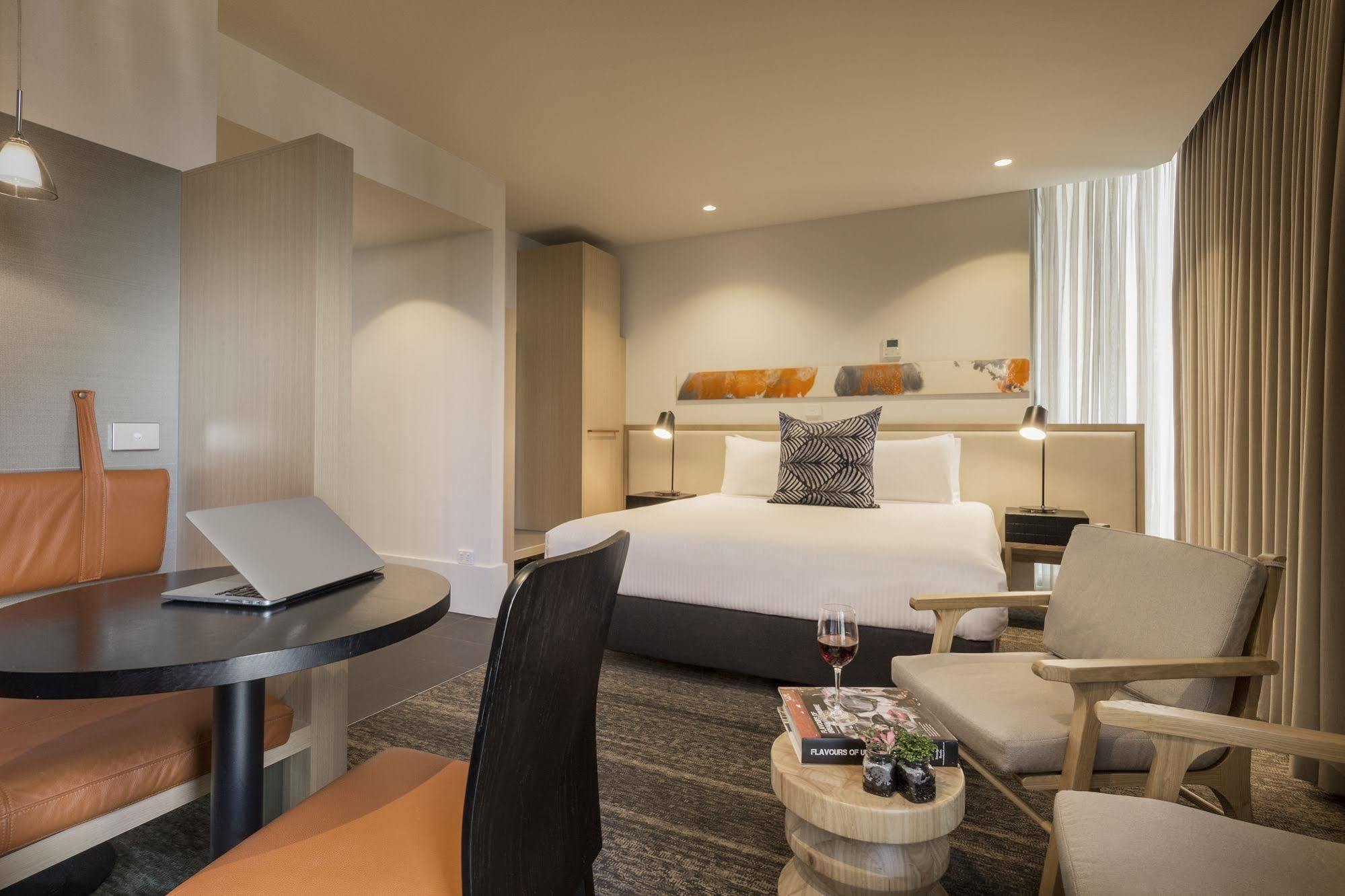 Brady Hotel Melbourne