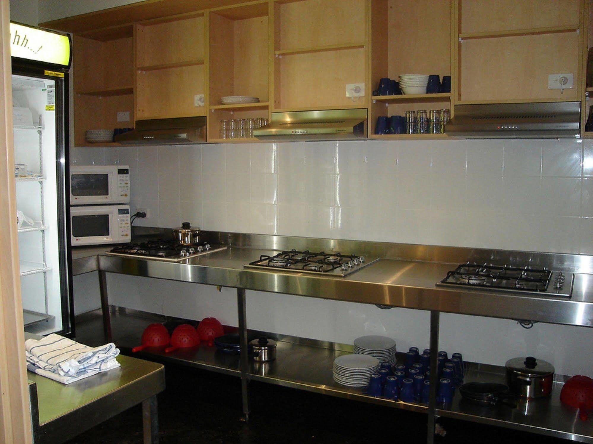 Nomads Backpackers Hostel