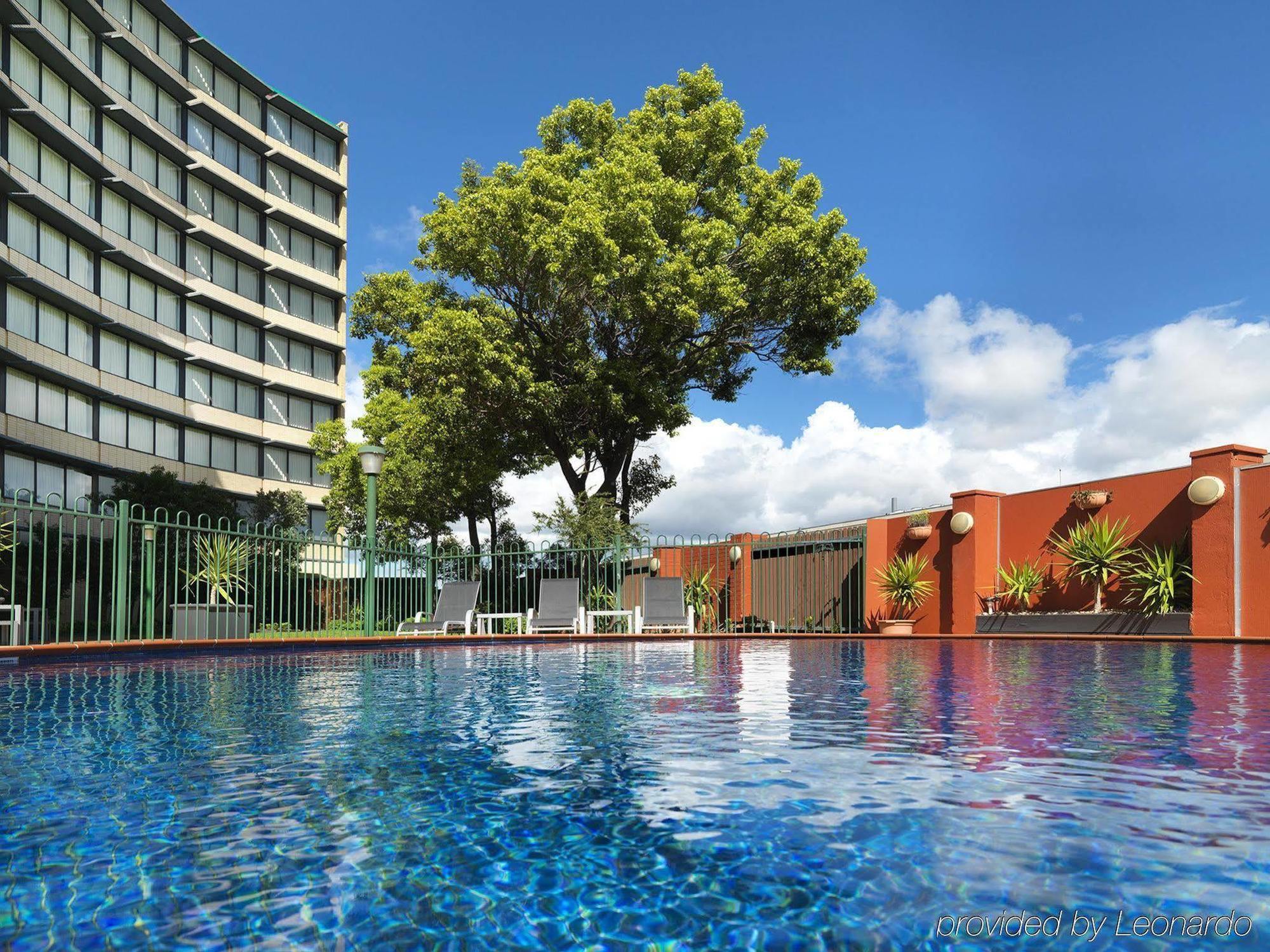 Airport By Ihg 4*