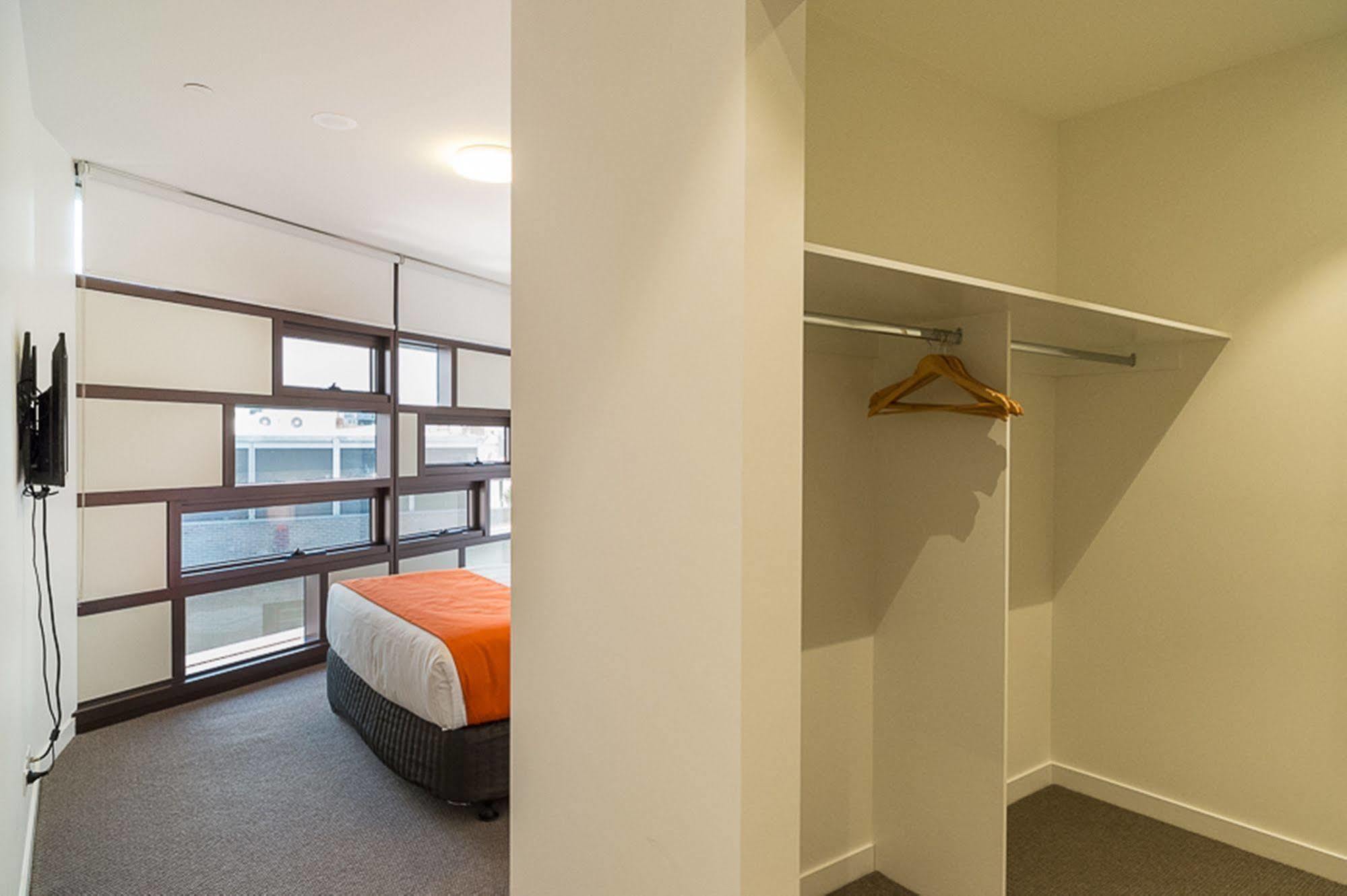Akom Prahran 4* Melbourne