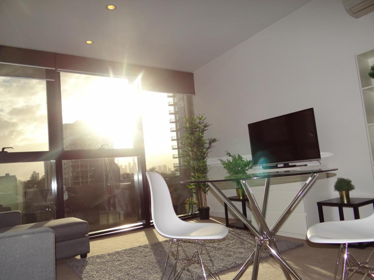 Amazing Accommodations: Vogue Apartment Melbourne