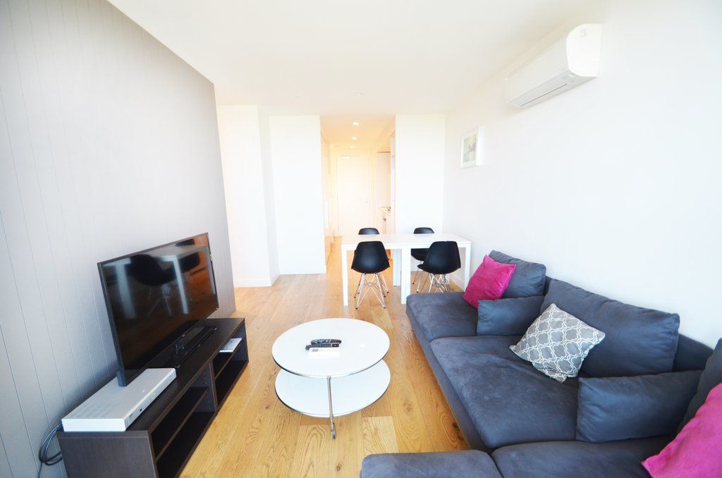 Domain - St Kilda Rd Precinct 4*