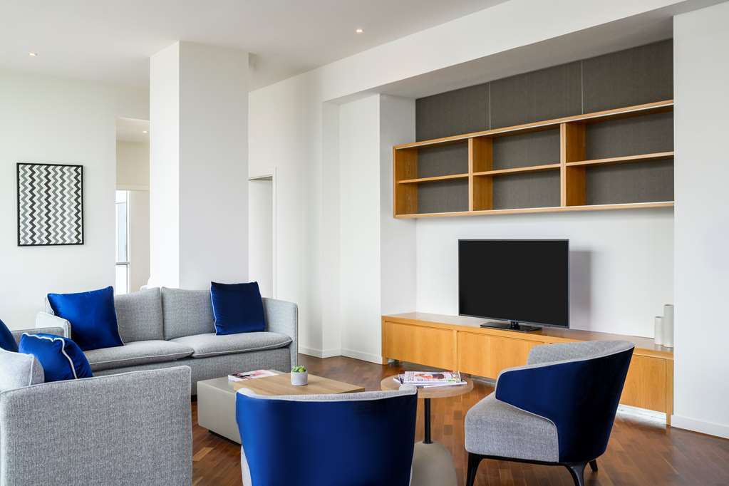 Aparthotel Adina Flinders Street 4*
