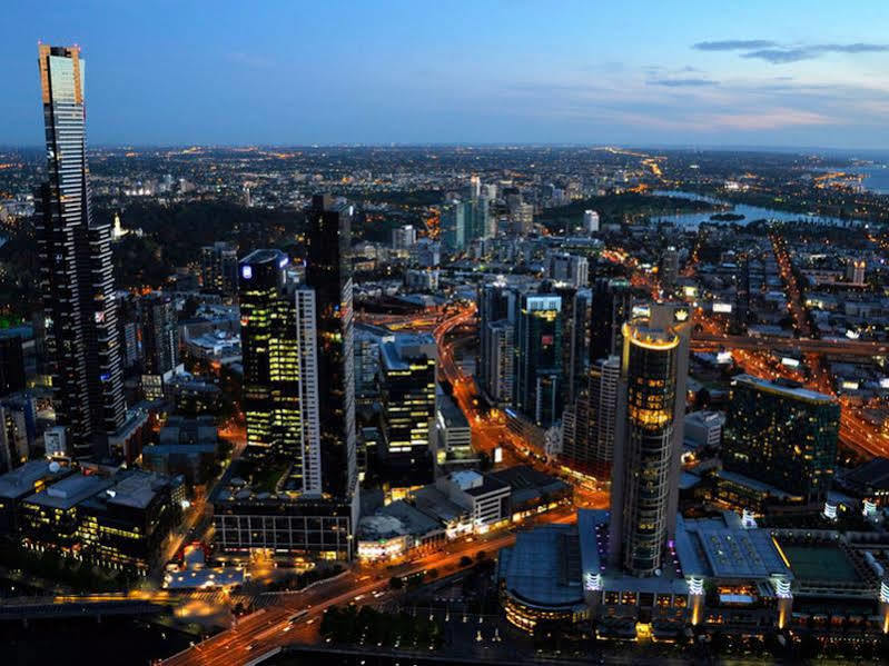 Winston Melbourne