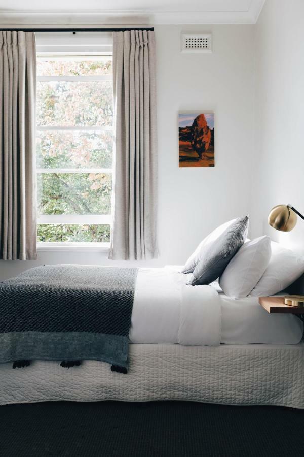 Naughtons Hotel 3*