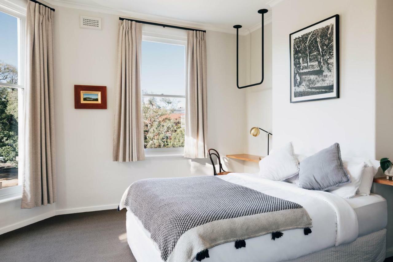 Hotel Naughtons Hotel Melbourne
