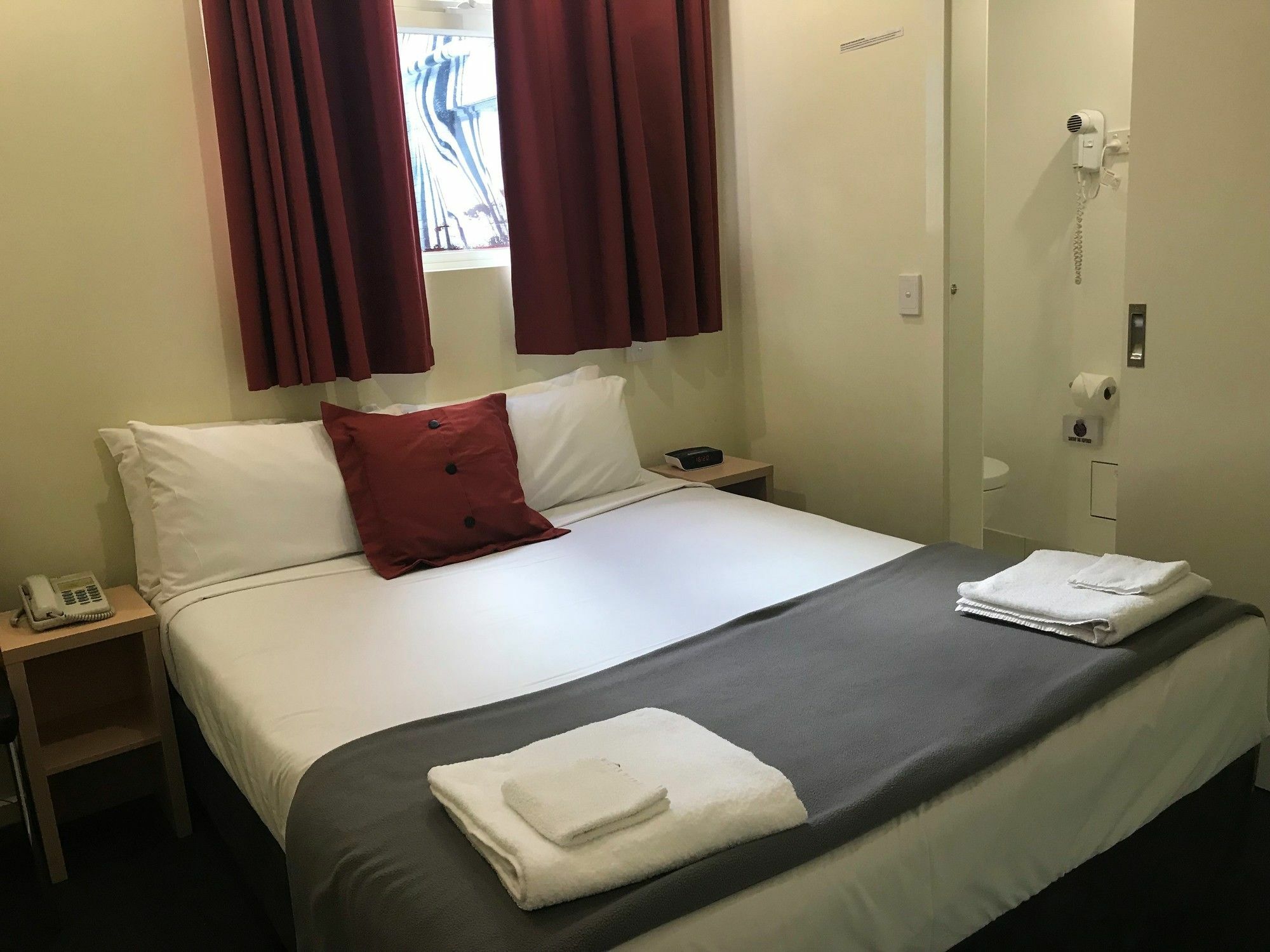 Hotel Miami Melbourne