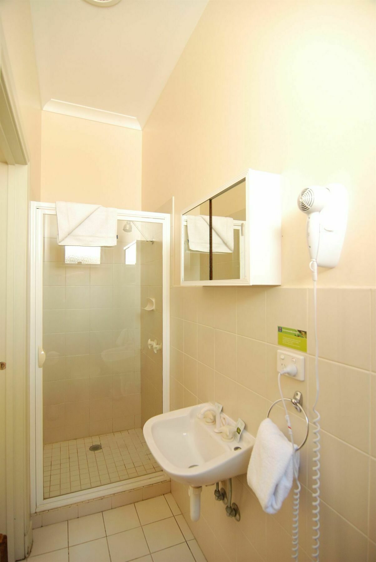 Brunswick Tower 3* Melbourne