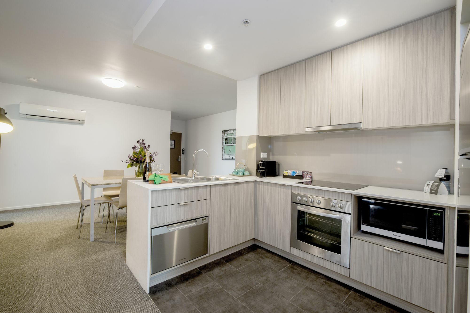 Quest Flemington Aparthotel 4*