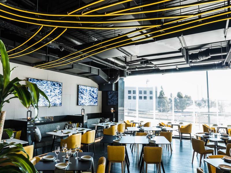 Peppers Docklands Hotel 5*