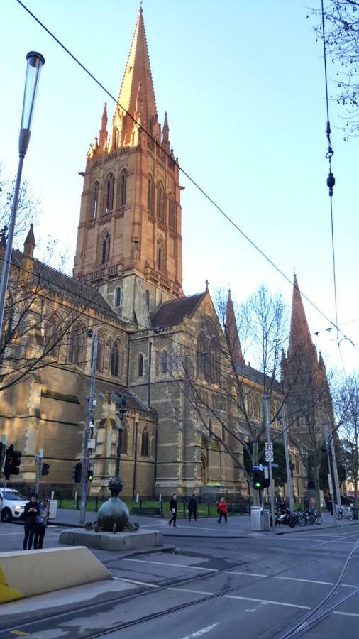Staycentral - Little Paris Cbd Melbourne Apartment