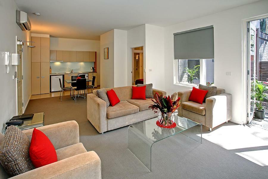Plum Serviced North Aparthotel