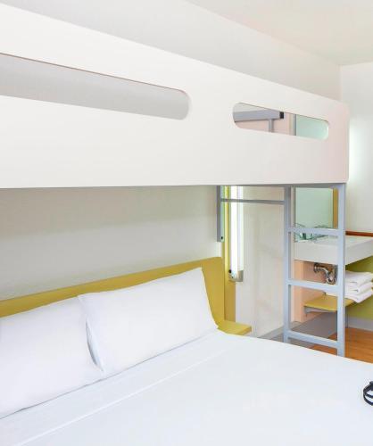 Ibis Budget - Fawkner Hotel 3*