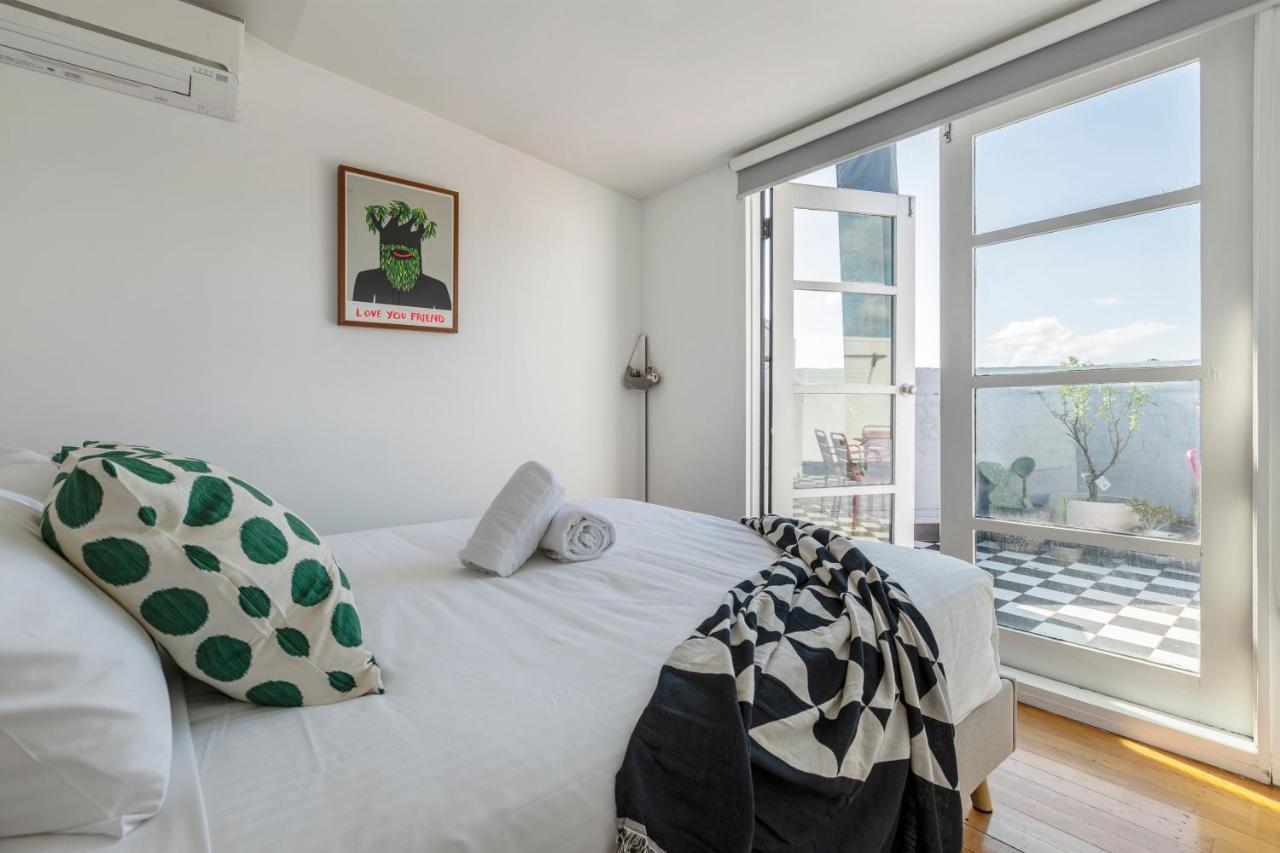 Staycentral - Fitzroy Converted Warehouse Penthouse *